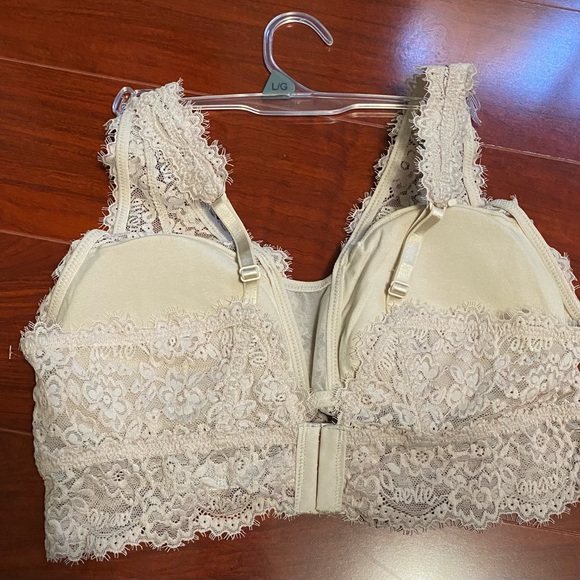 AERIE - Eyelash Lace Plunge Bralette (NEW) - Picture 5 of 8